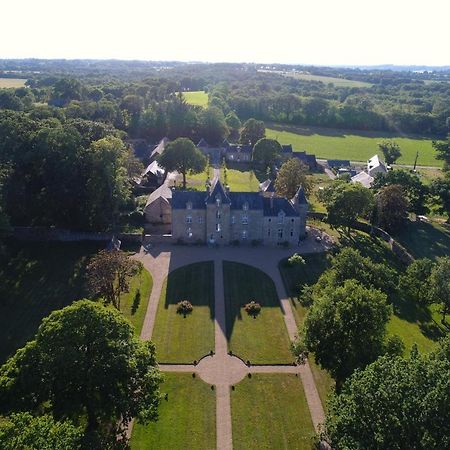 Chateau De Cadouzan Saint-Dolay Екстер'єр фото
