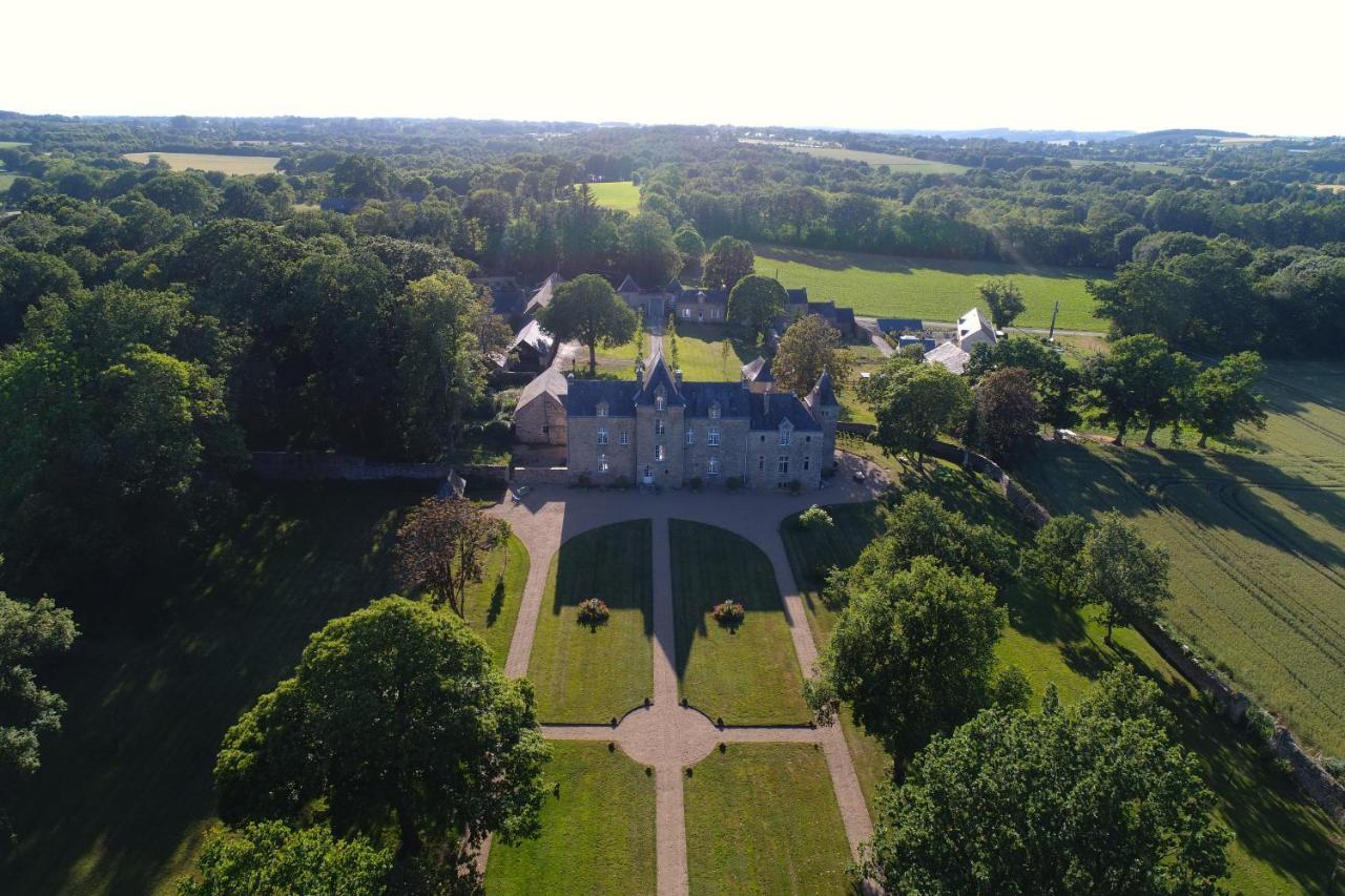 Chateau De Cadouzan Saint-Dolay Екстер'єр фото