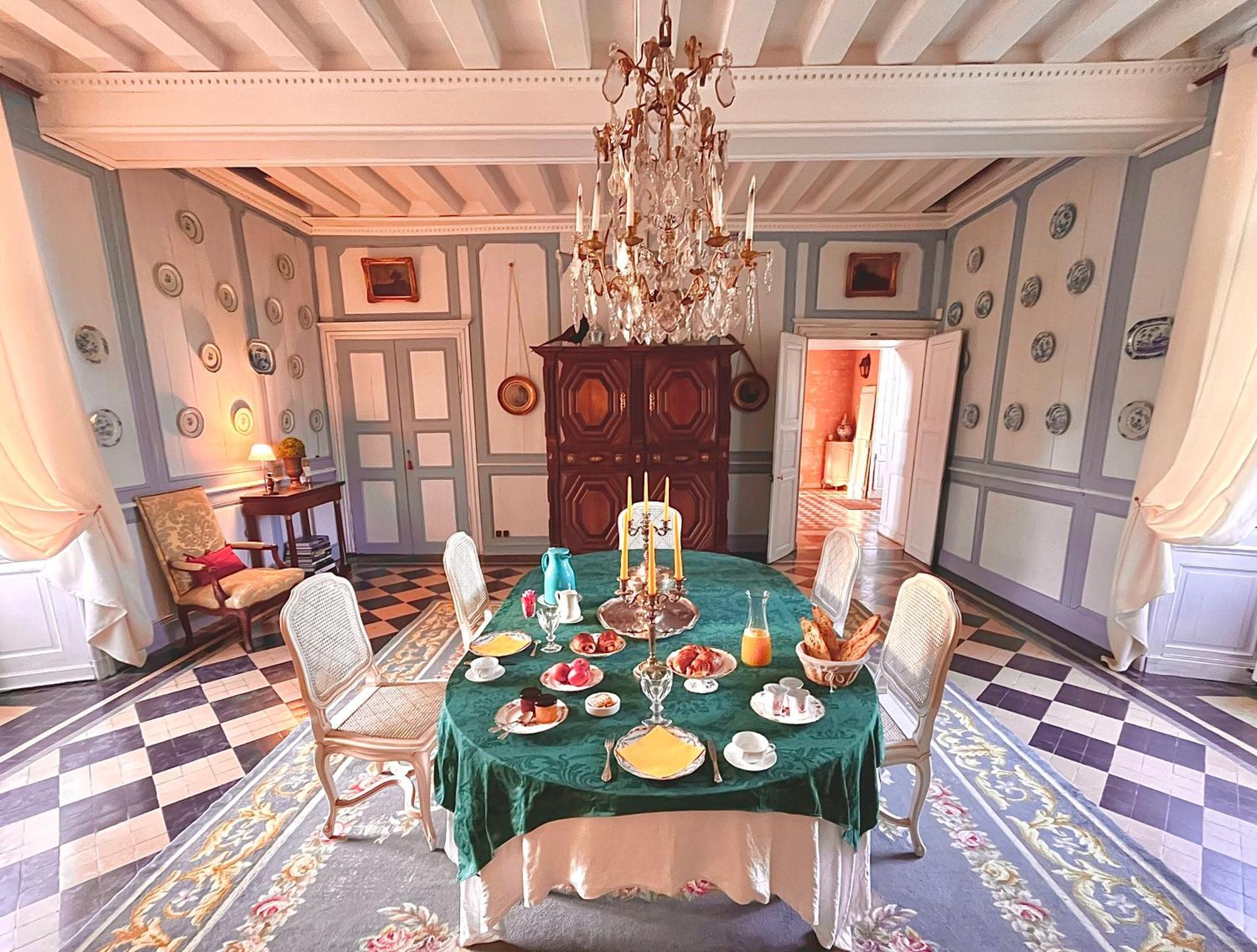 Chateau De Cadouzan Saint-Dolay Екстер'єр фото